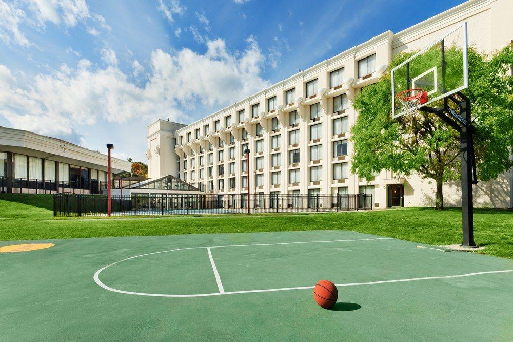 Fairfield Inn & Suites Springfield Enfield Exteriör bild