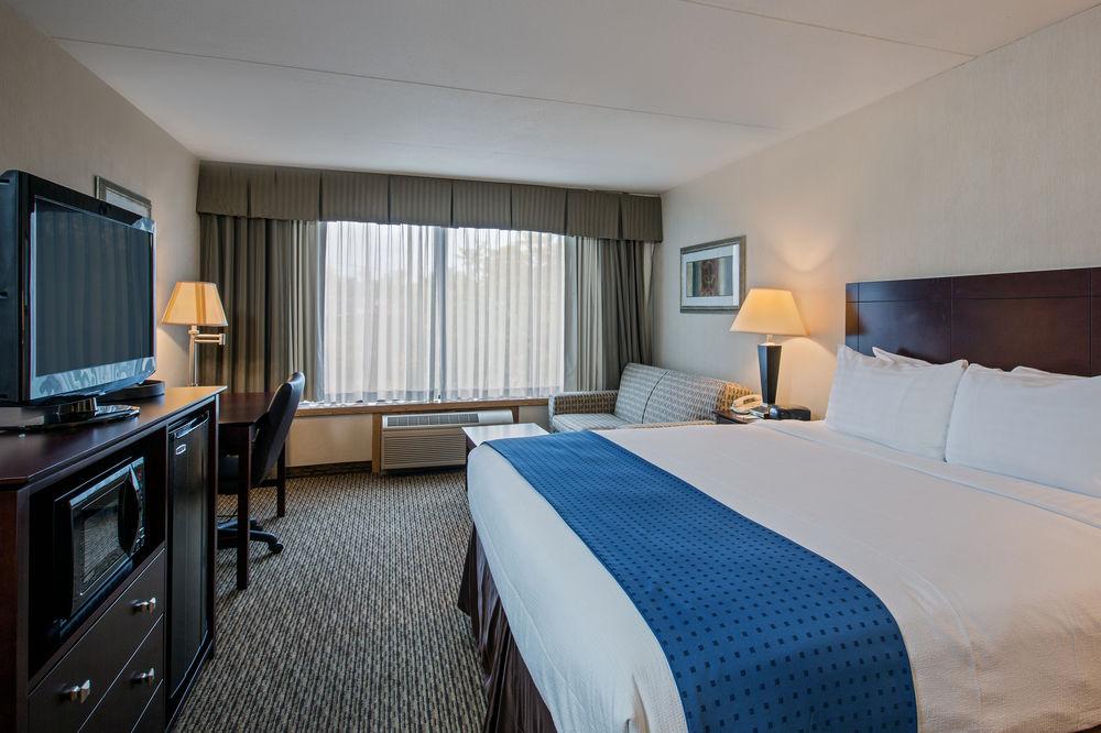 Fairfield Inn & Suites Springfield Enfield Exteriör bild