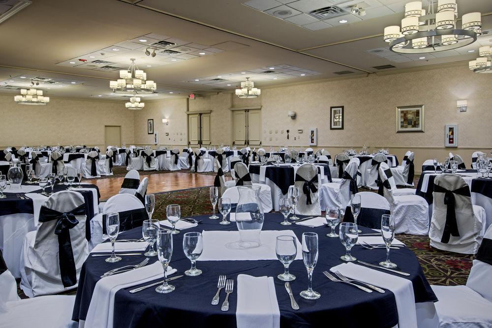 Fairfield Inn & Suites Springfield Enfield Exteriör bild