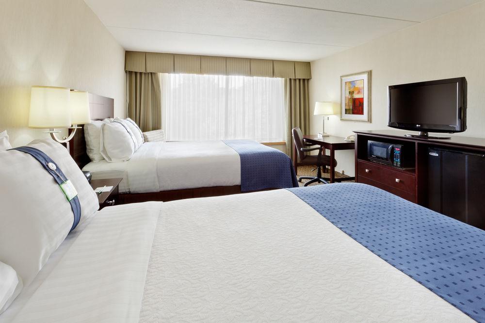 Fairfield Inn & Suites Springfield Enfield Exteriör bild