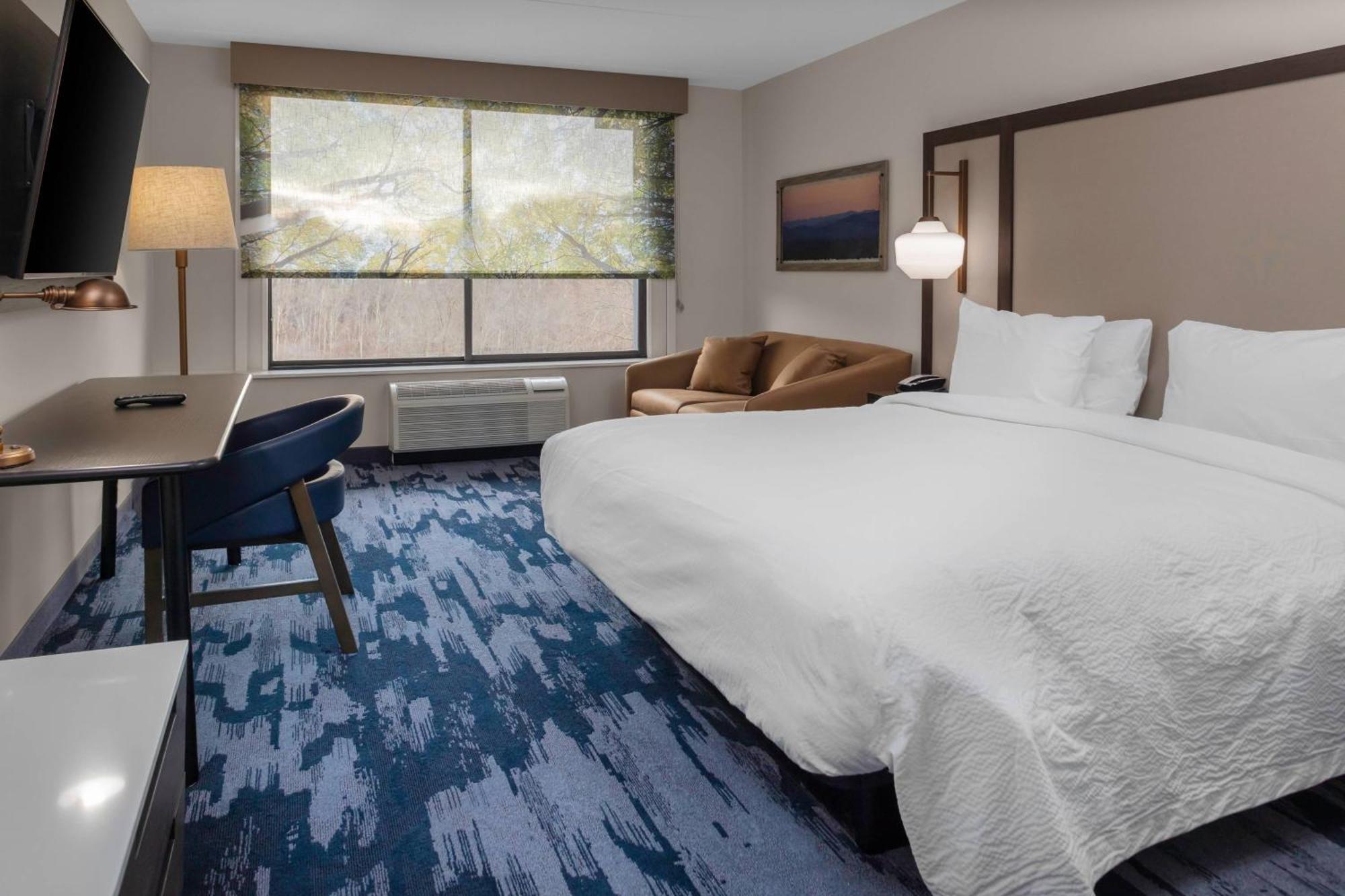 Fairfield Inn & Suites Springfield Enfield Exteriör bild